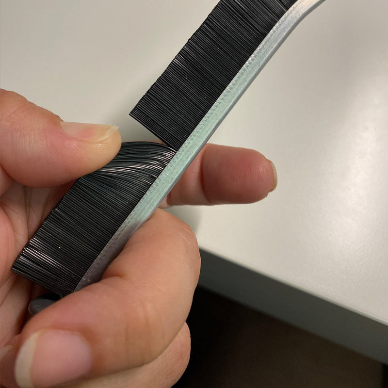 Practical Crevice Cleaning Brush