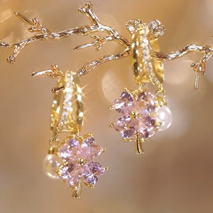 Fashion Crystal Four-leaf Flower Pearl Earrings