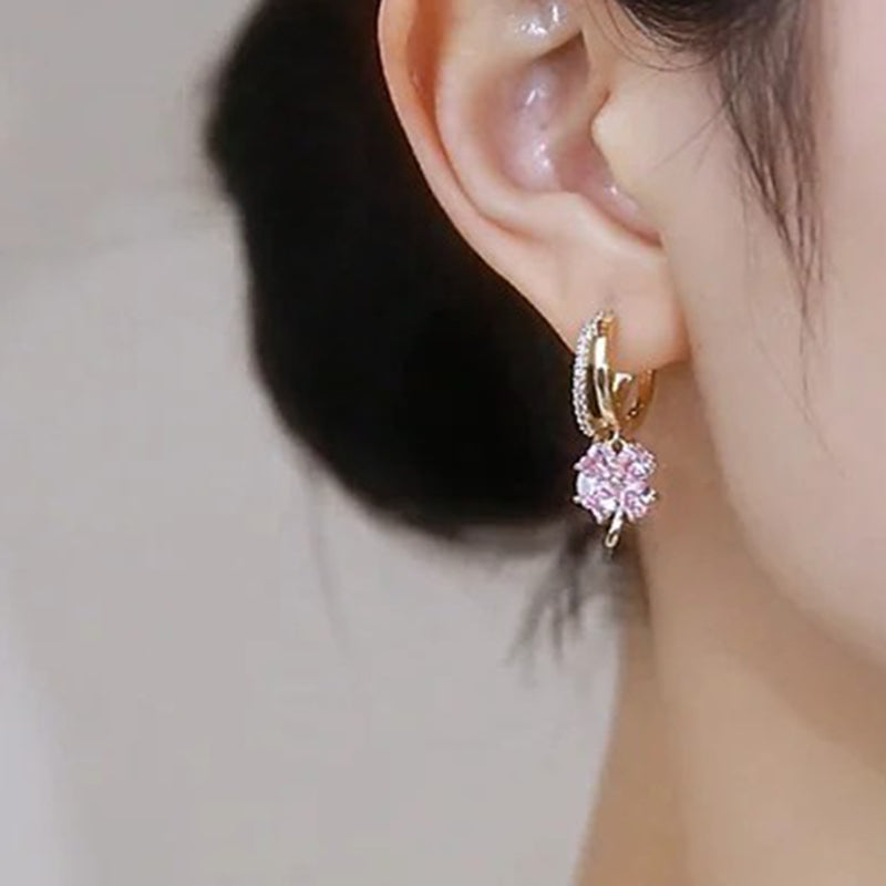 Fashion Crystal Four-leaf Flower Pearl Earrings