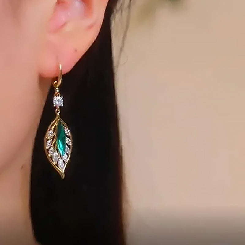 Fashion Crystal Leaf Earrings
